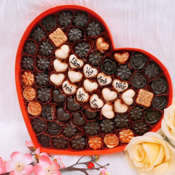 Socola valentine tỏ tình với bạn gái